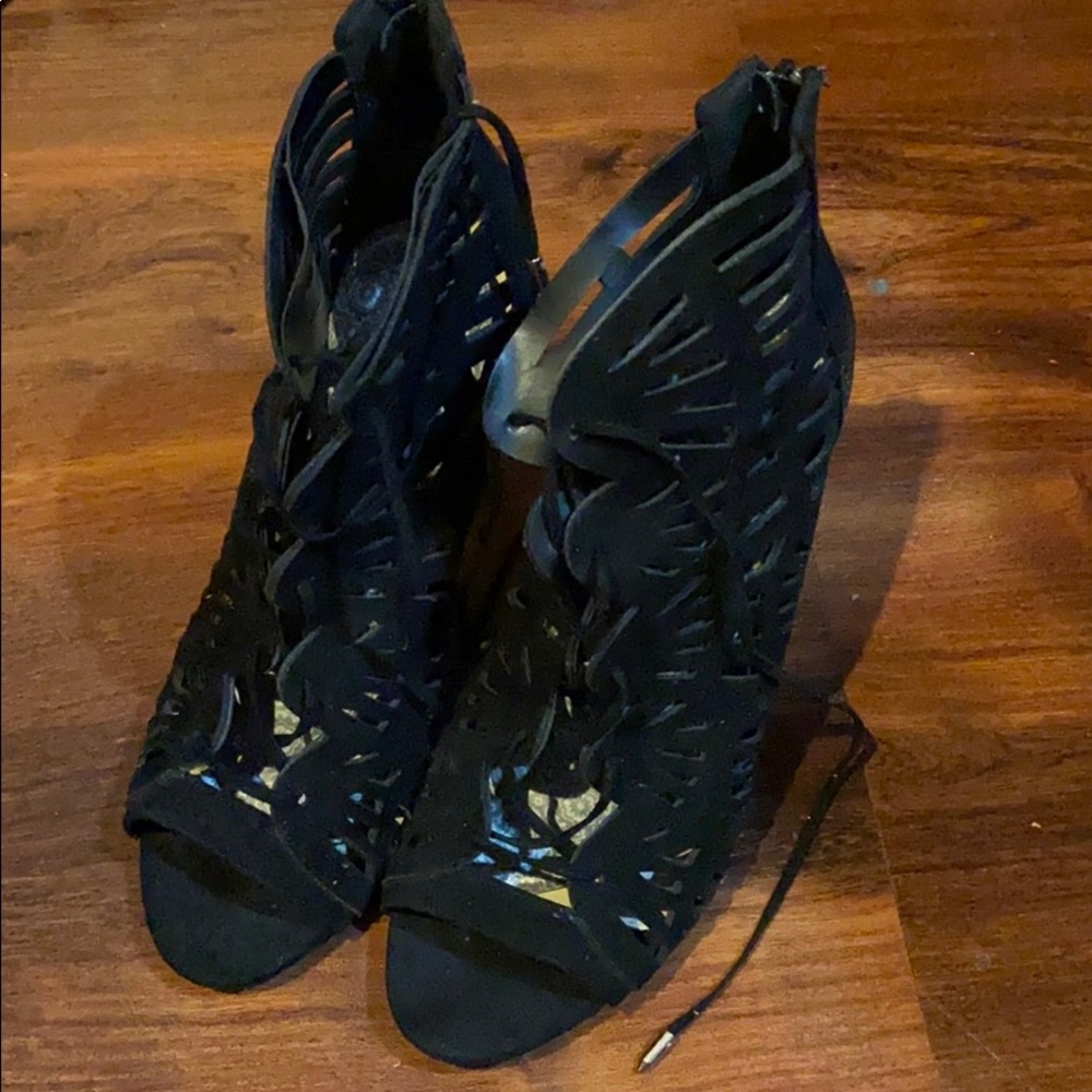 Black heels